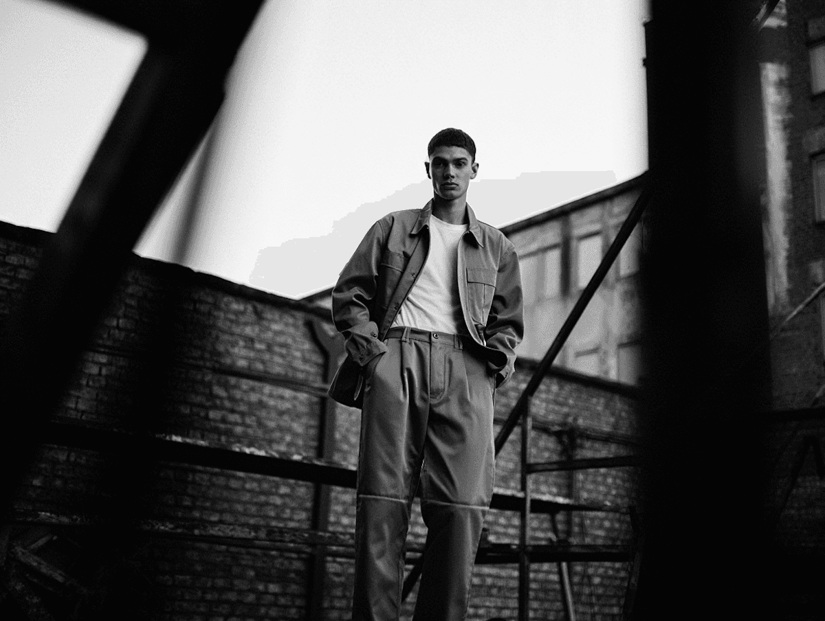 Aesthetic fashion brand image
